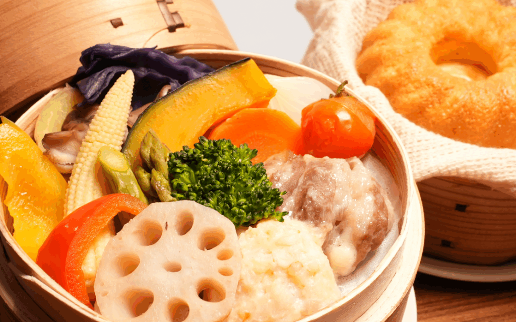 せいろ料理とすちぱん